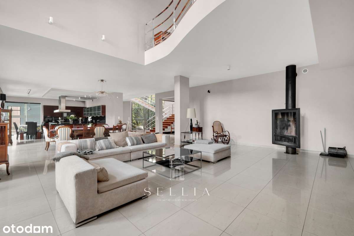 Luksusowa rezydencja z basenem w Strefie A-3