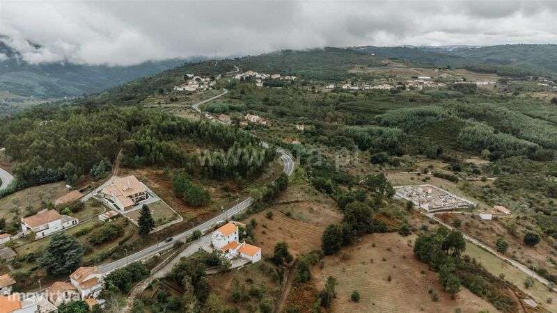 Terreno / Seia, Torrozelo e Folhadosa - Grande imagem: 4/11