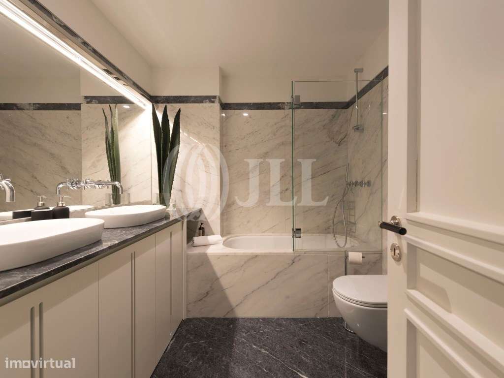 Apartamento T3 com garagem no Edifício Emporium, Porto - Grande imagem: 5/27