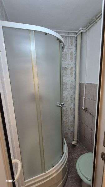 Vand garsoniera ISR - Imagine principală: 5/6