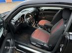 Volkswagen New Beetle - 13