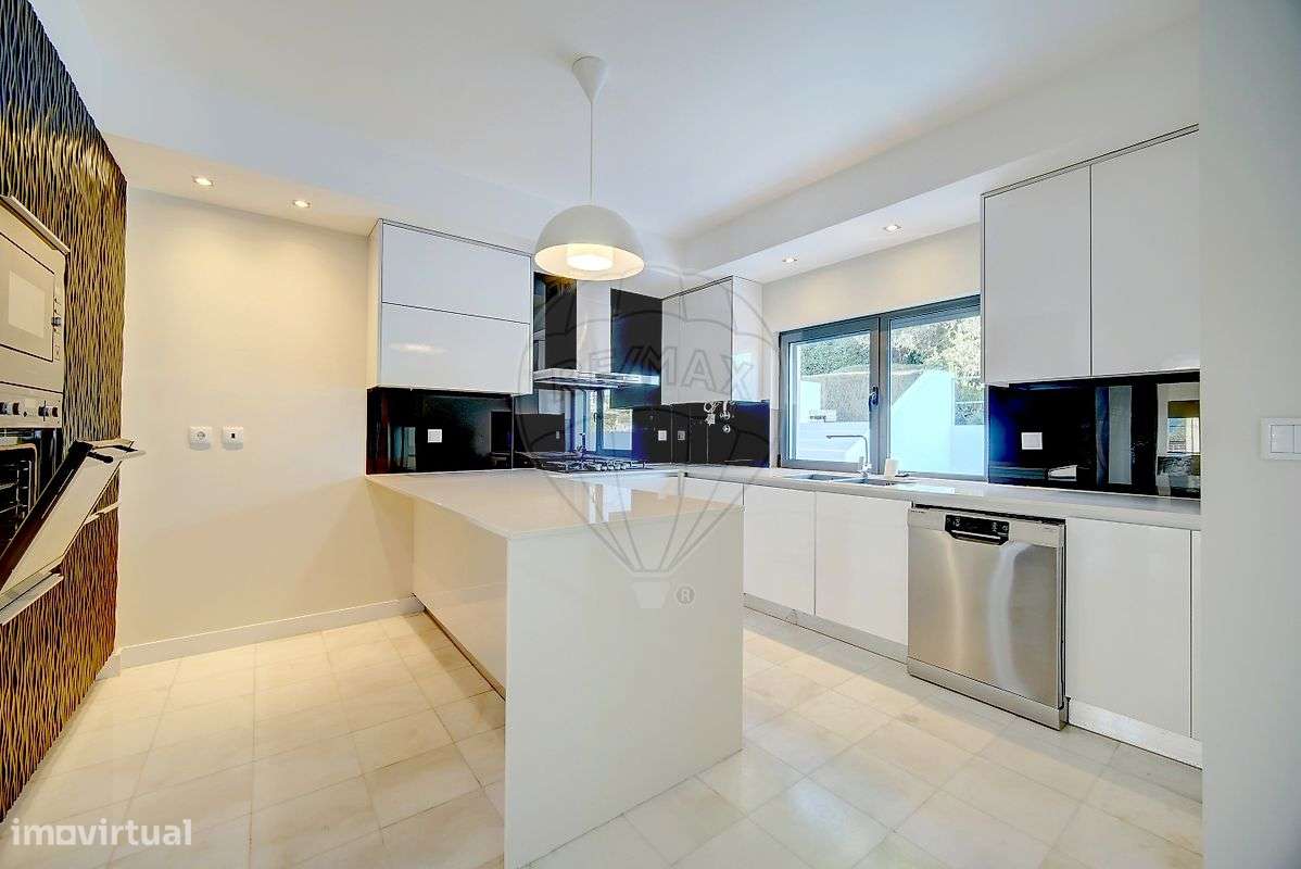 Moradia T4 para venda-28