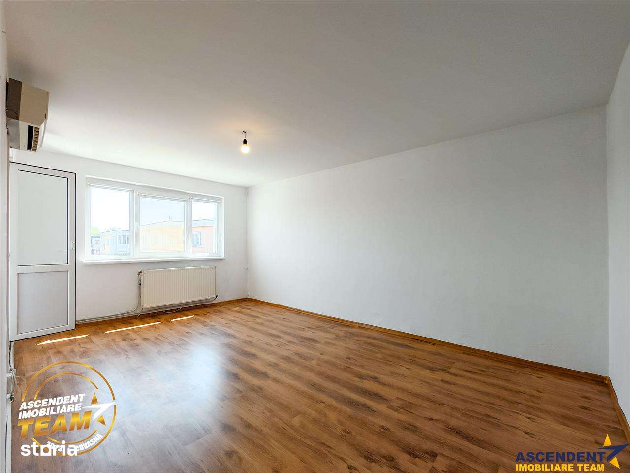Apartament 3 camere luminos,decomandat, renovat in cartier Lenin,Sfant - Imagine principală: 3/18