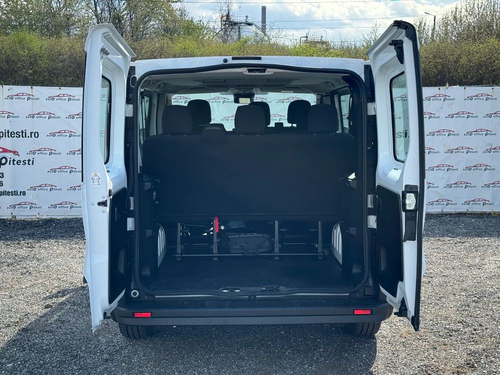 Renault Trafic Diesel 110CP 2024 Foto 6