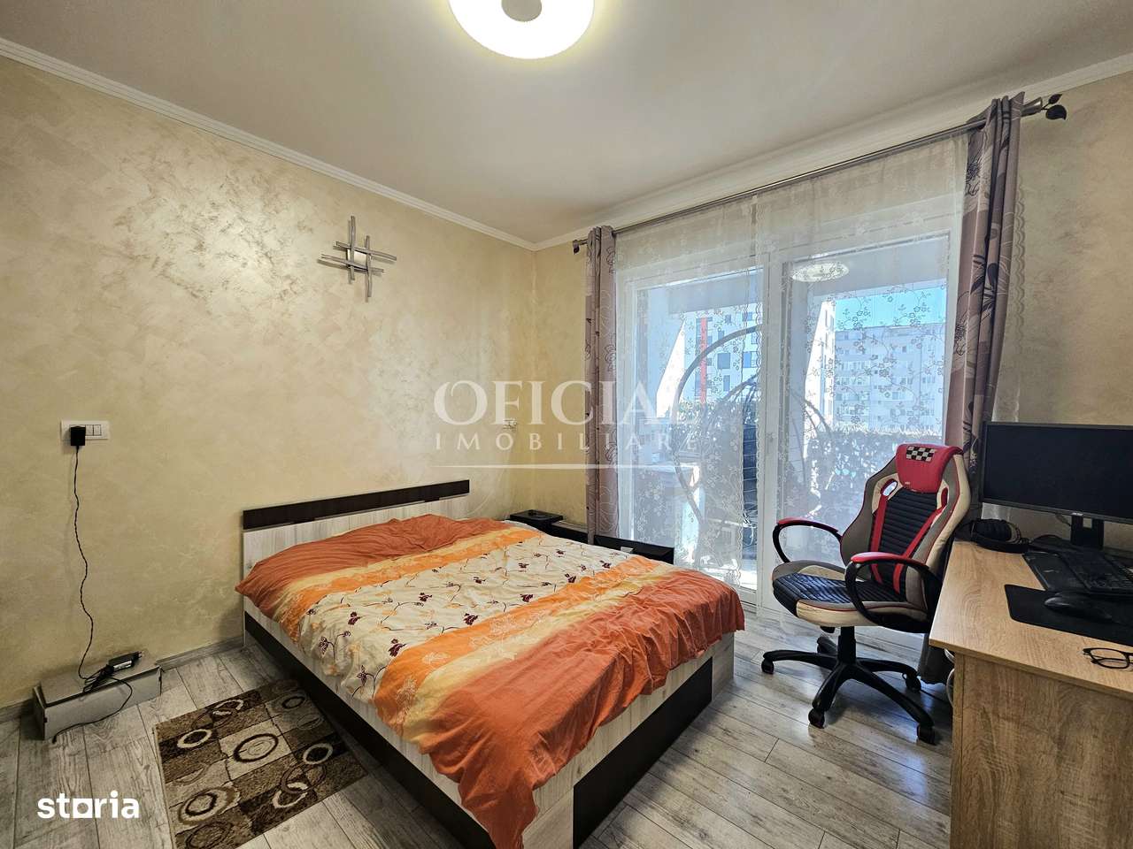 Apartament 4 Camere | 92 mp | Etaj 2 | Garaj | Zona Vivo Columna - Imagine principală: 5/9