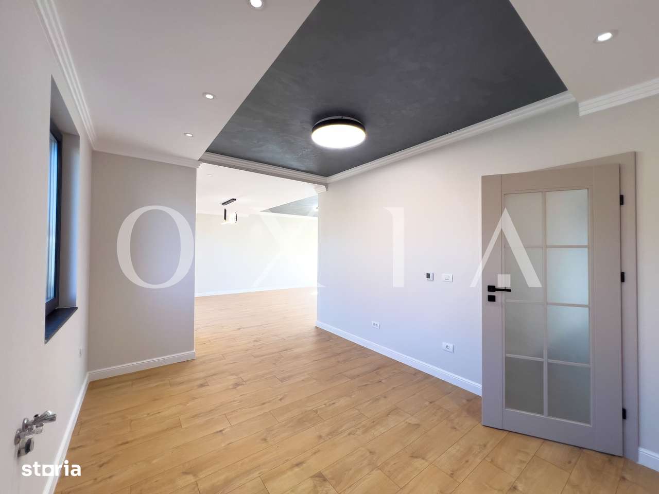 LX144 Confort, intimitate si finisaje de calitate intr-o casa individu - Imagine principală: 2/20