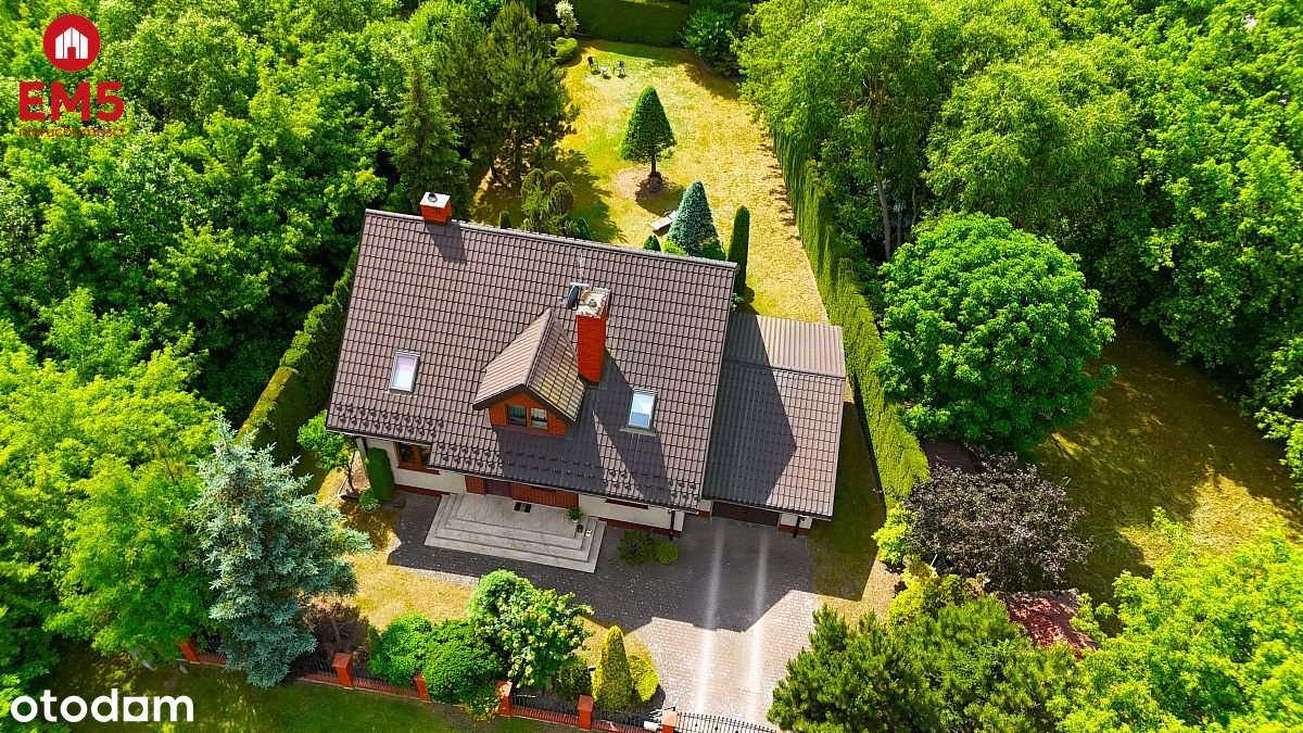 Dom z dużym ogrodem - Pełny obrazek: 2/13