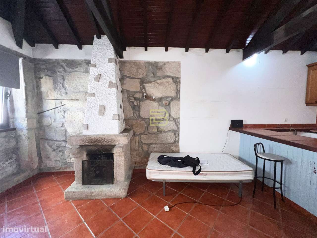 Moradia T1 a 10 minutos da  rotunda da Boavista e 5m da estação de met - Grande imagem: 5/12