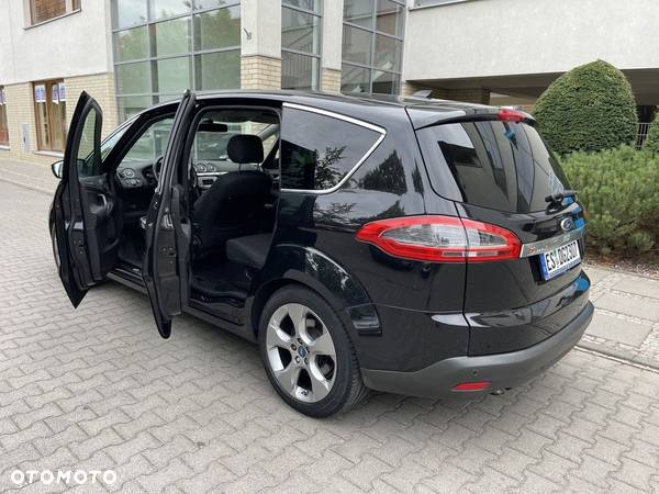 Ford S-Max - 15