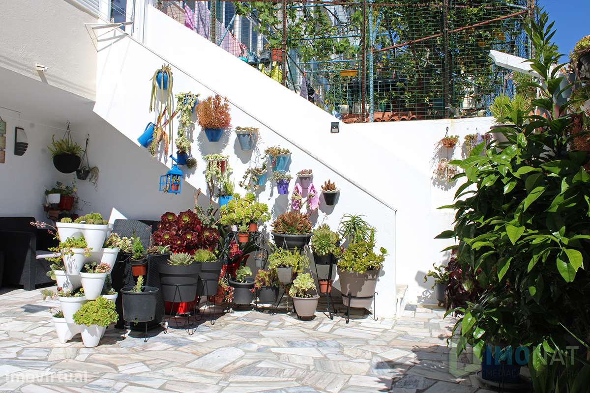 2 Apartamentos ,  T 2 + T 1-38