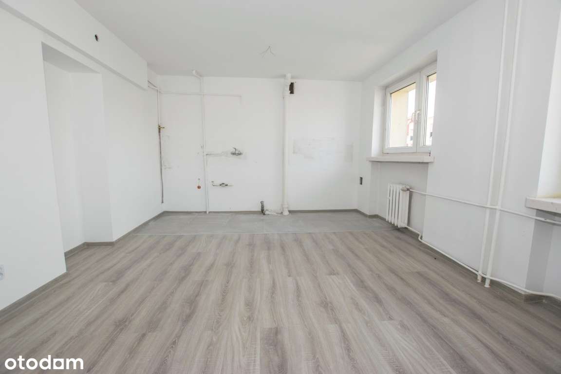 Mieszkanie 3-pok. 53m2 w samym centrum, przy plaży, II piętro.-7