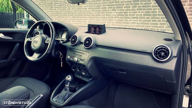 Audi A1 1.6 TDI Advance S-Tronic - 2