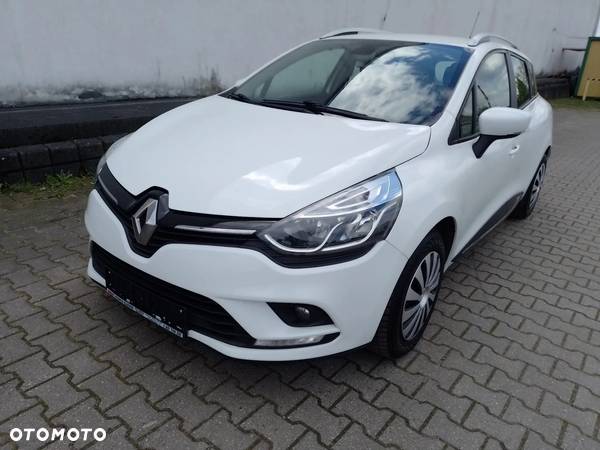 Renault Clio - 1