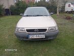 Opel Astra 1.4 Base - 8