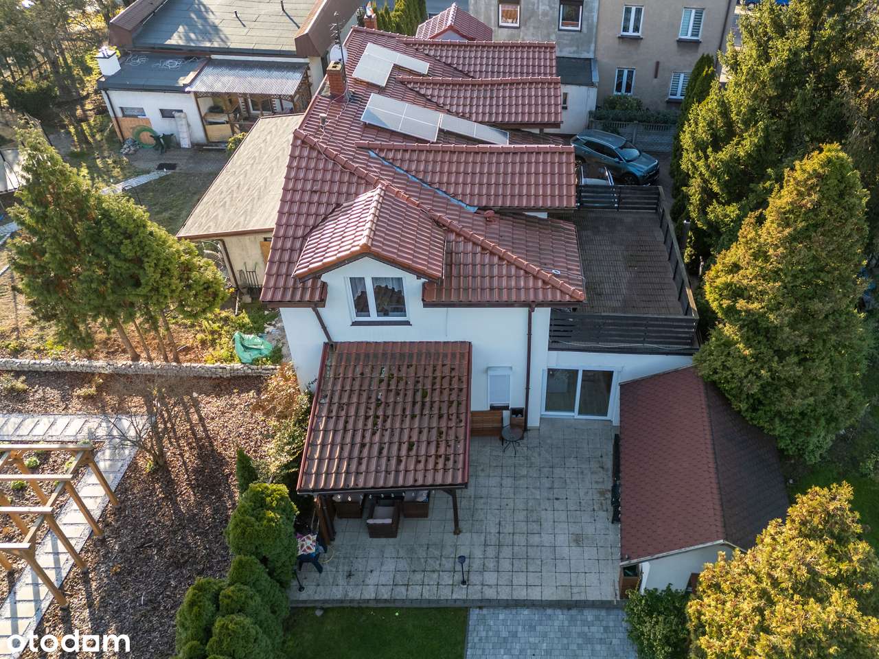 Dom z potencjałem – dwa niezależne wejścia / dom + osobne mieszkanie-17