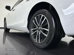 Volvo V40 2.0 D3 Momentum - 43