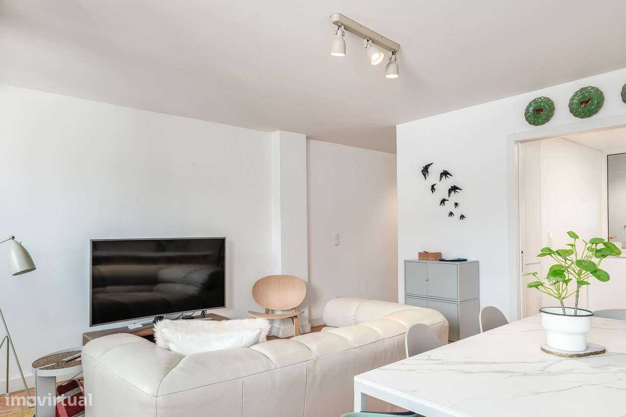 T2 Duplex de Charme no Chiado | 98m2 | Prédio Reabilitado-10