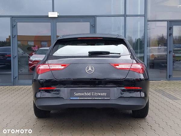 Mercedes-Benz CLA 180 d 8G-DCT - 5