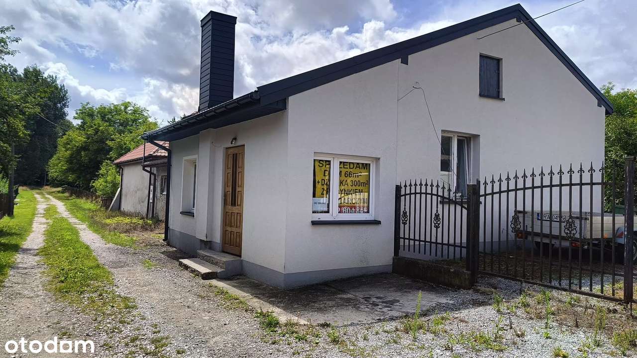 Dom wolnostojący + działka 1800 m² w Przedborzu