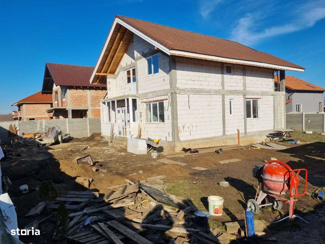 Vilă P+M+Pod,ST 245 mp,teren 721 mp,Deva-zona Archia - Imagine principală: 3/20