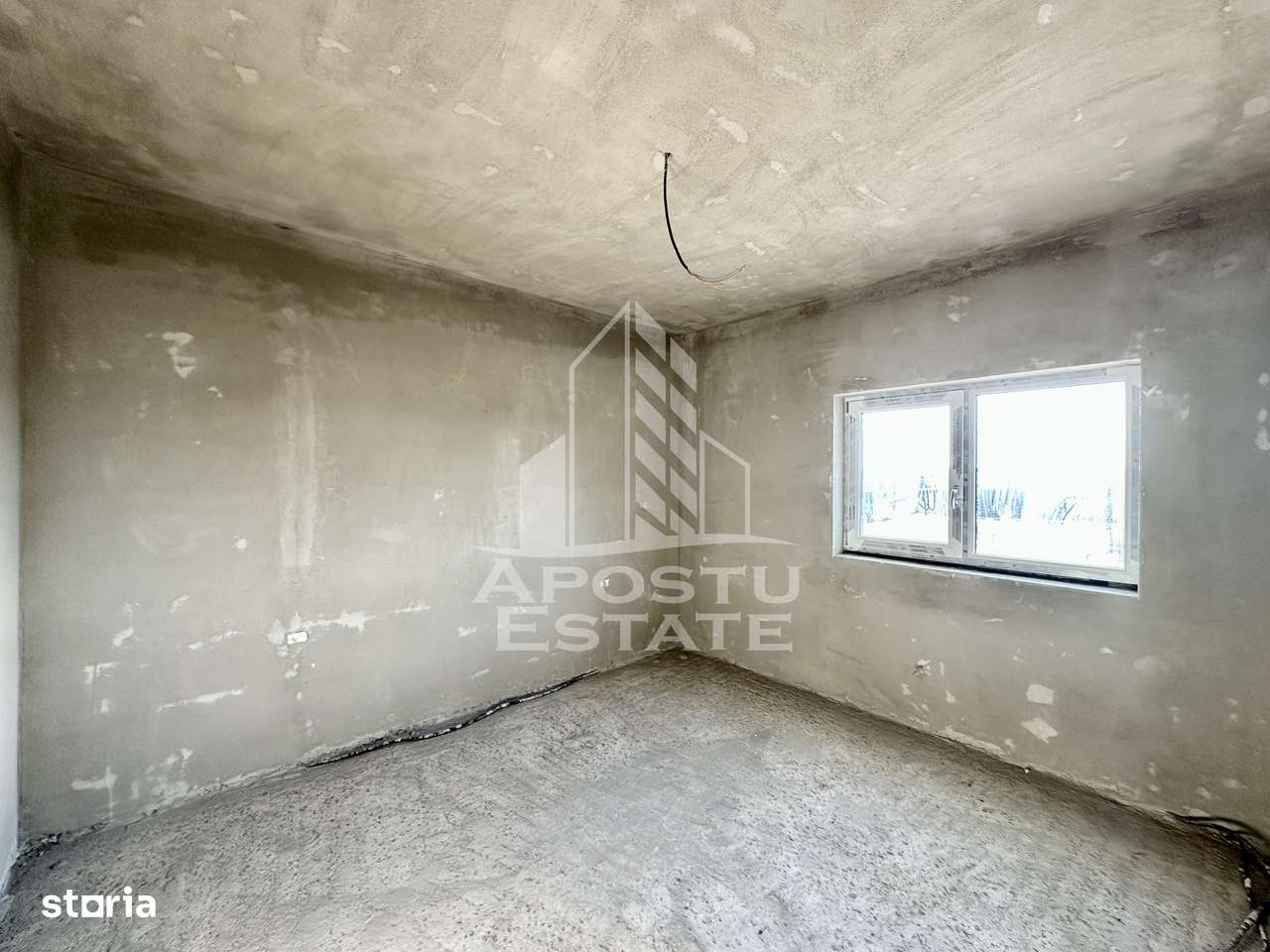 Jumatate de duplex cu 4 camere si garaj in Dumbravita - Imagine principală: 4/8