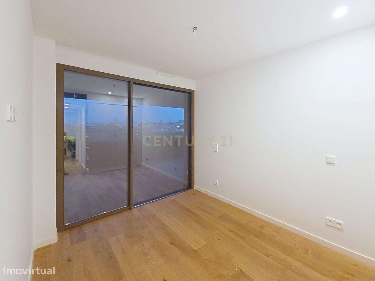 Luxuoso apartamento em Construção com Vista para o Rio em Gaia-15