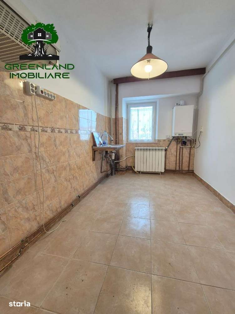 Apartament 4 camere tip duplex, 2 bai, 2 etaje, terasa, Podul de Fier - Imagine principală: 5/12