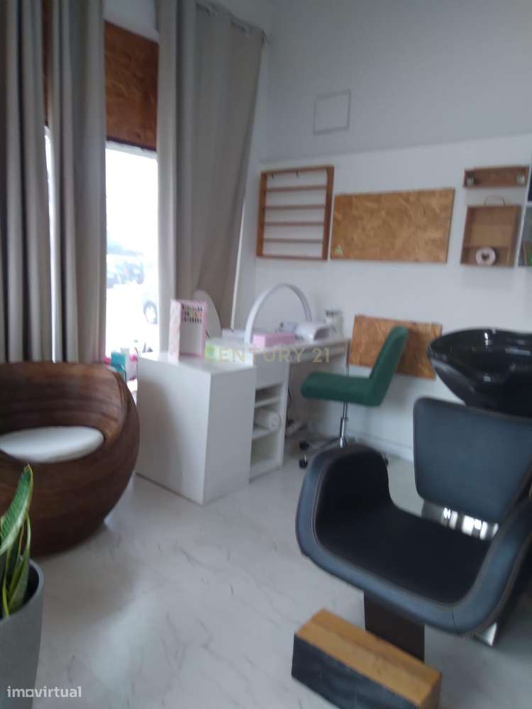 Trespasse de Espaço Comercial – Zona Emblemática da Costa da Caparica-9