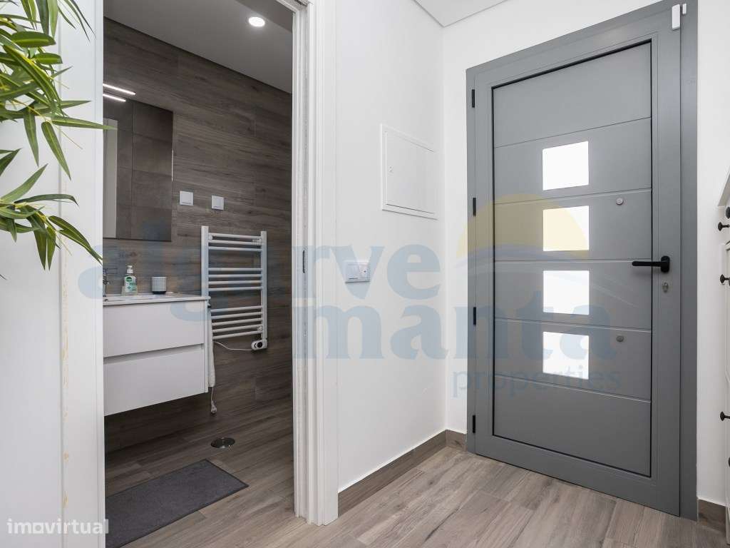 Moradia T3+2 Contemporânea - Pegada, Tavira, Algarve-11