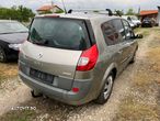 Renault Grand Scenic - 6