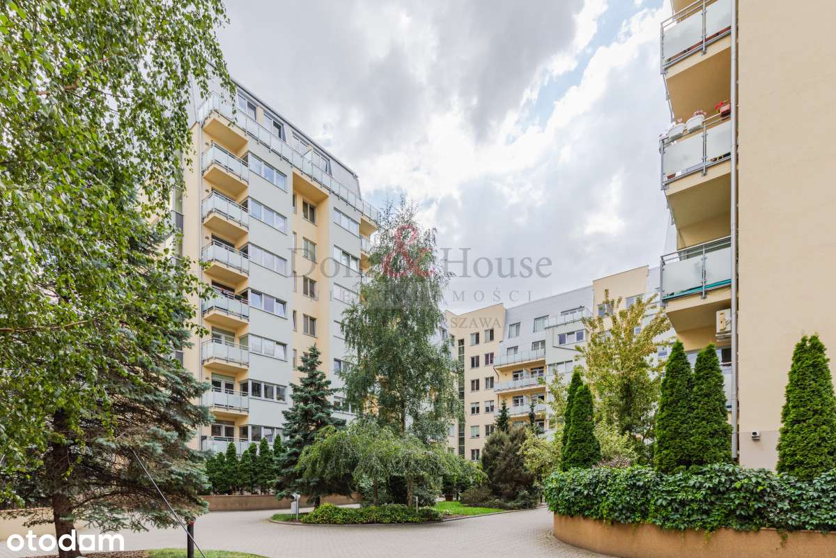 Piękne, dwustronne, w pobliżu lasu i metra-13