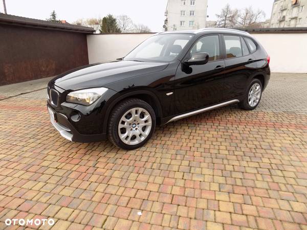 BMW X1 sDrive18i Sport Line - 3