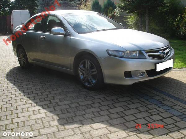 Honda ACCORD 2006- 2007 DRZWI PRAWE Przód - 1