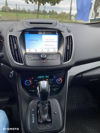 Ford Grand C-MAX - 10