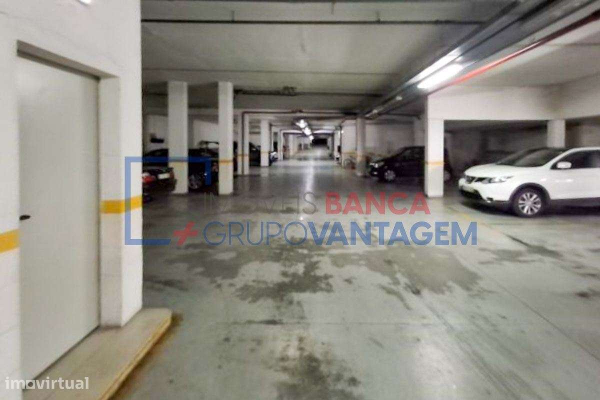 Lugar de estacionamento DUPLO, coberto, na Asseiceira Pequena - Ven... - Grande imagem: 5/7