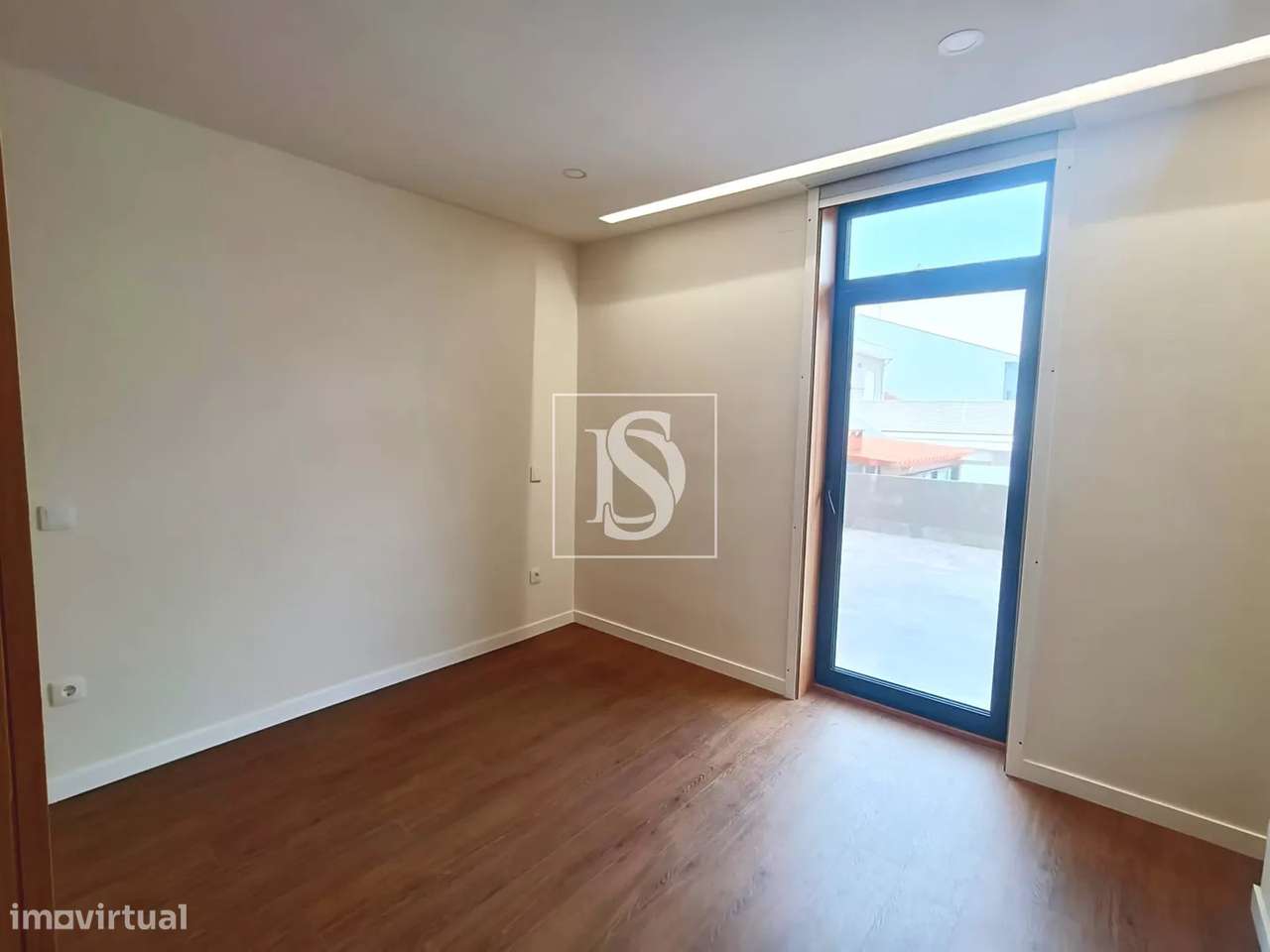 Apartamento T2, Totalmente Renovado, em Vila do Conde-12