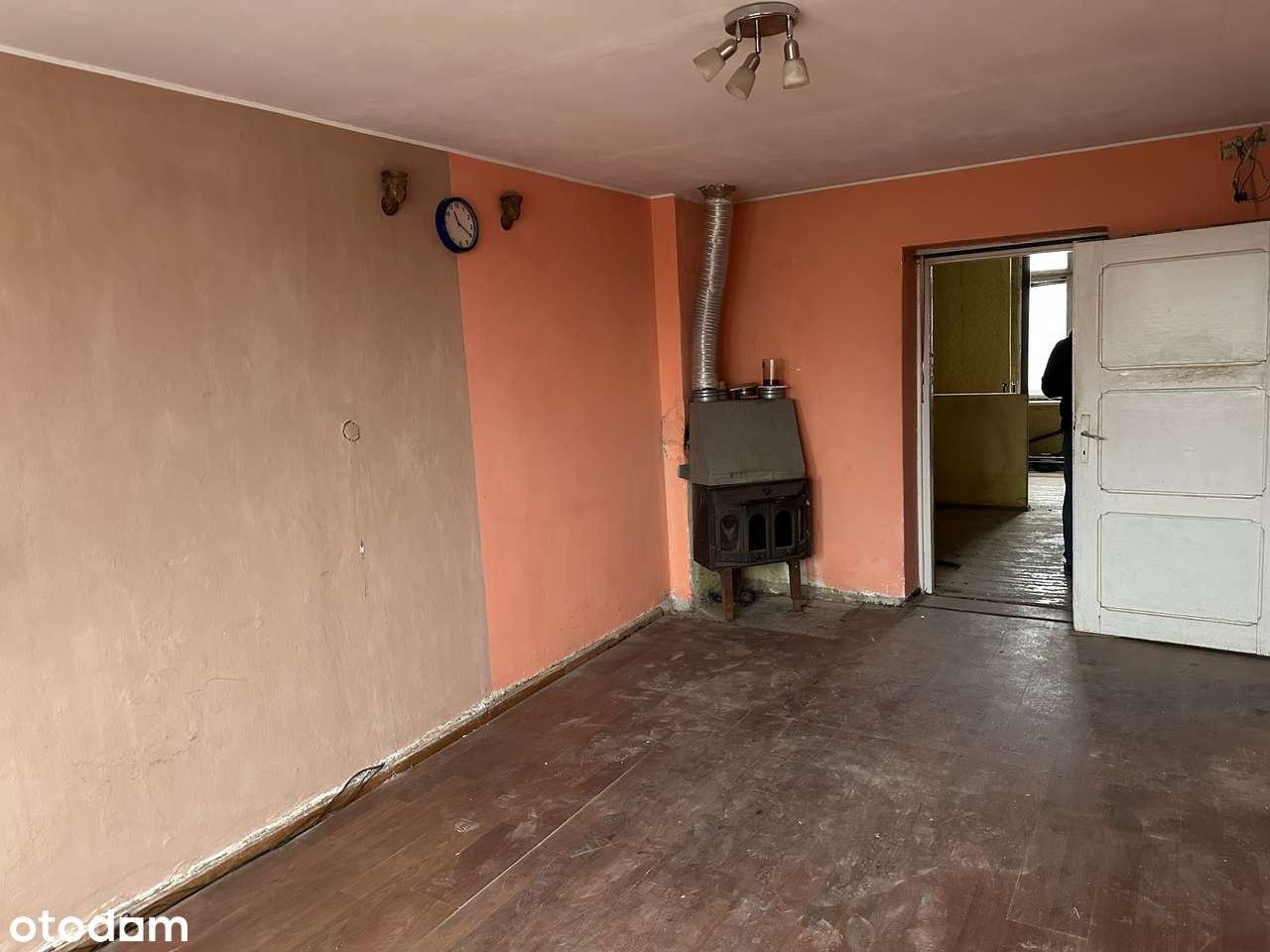 Mieszkanie z balkonem do generalnego remontu, w atrakcyjnej cenie. - Pełny obrazek: 1/12