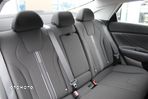 Hyundai Elantra 1.6 Smart CVT - 24