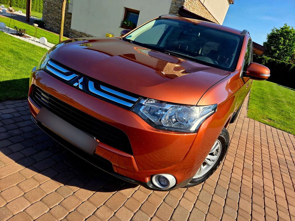 Mitsubishi Outlander III 2014