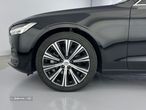 Volvo V90 2.0 B4 Momentum Plus Geartronic - 23