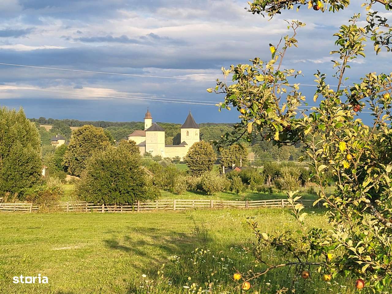 Dragomirna - 2070 mp teren cu locatie excelenta-0