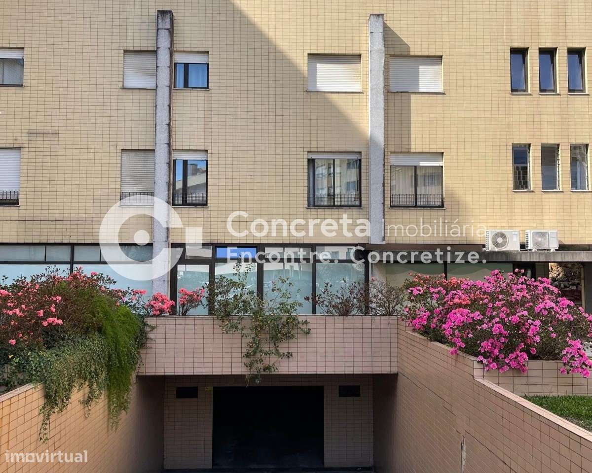 Apartamento T2 com garagem em Arcozelo, Barcelos-20