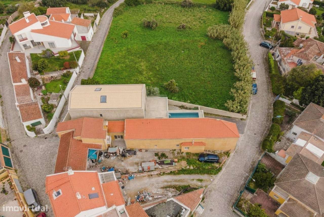 Terreno com Projeto de Construção | Sintra - Grande imagem: 3/18