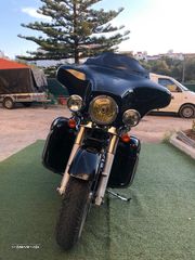 Harley-Davidson FLHTCUI