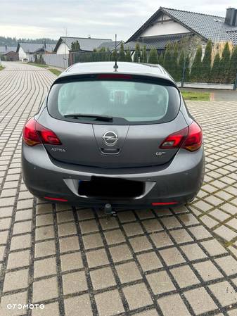 Opel Astra 1.7 CDTI DPF Cosmo - 3