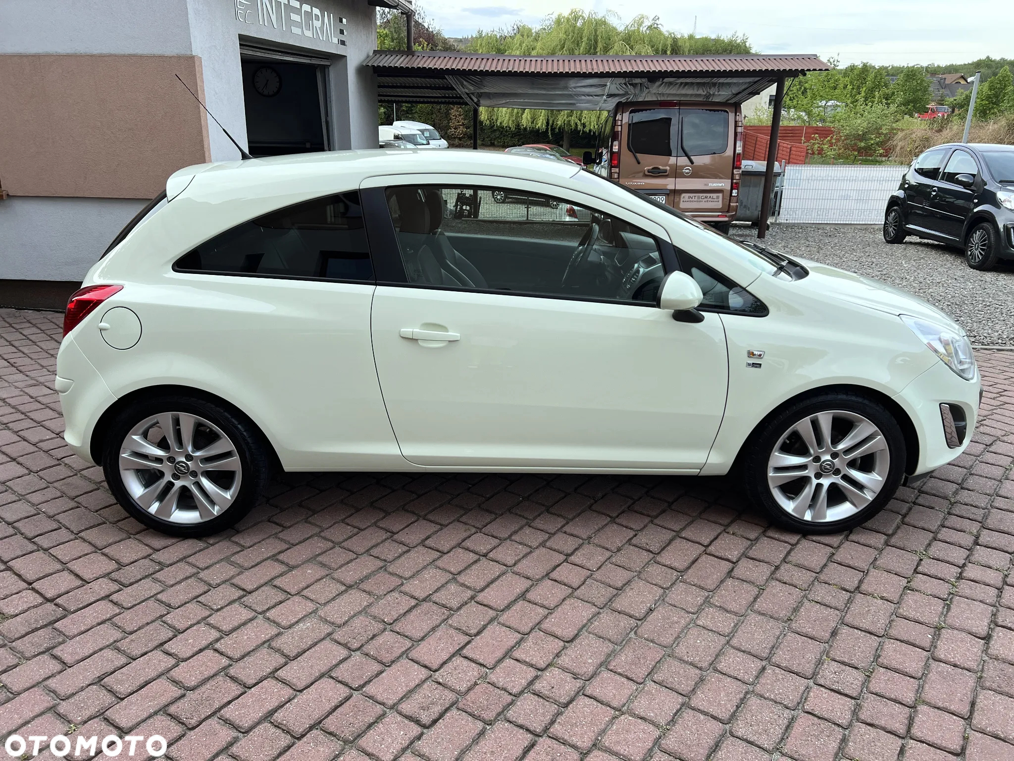 Opel Corsa 1.4 16V 150 Jahre - 34