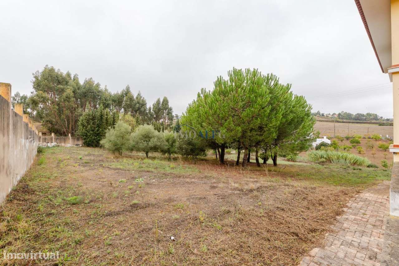 Moradia T7 com terreno perto de Vila Franca de Xira-55