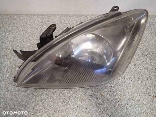 MITSUBISHI LANCER VII 04- LAMPA PRZEDNIA LEWA REFLEKTOR - 2