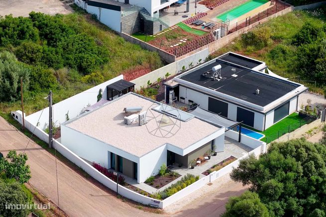 Moradia Térrea Moderna com Acabamentos de Luxo em Monte Canelas – Port-50