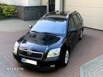 Toyota Avensis - 13